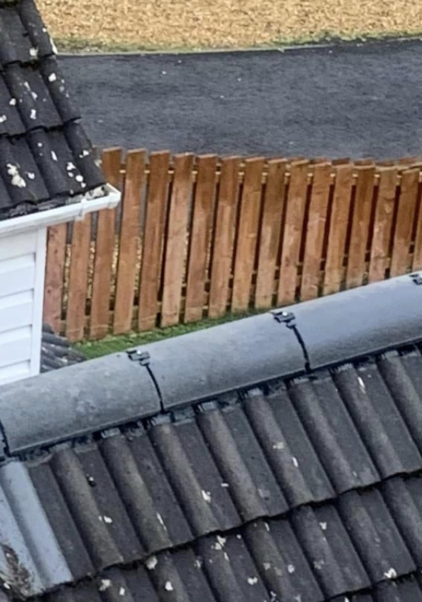 Roof tile replacement in Derry/Londonderry