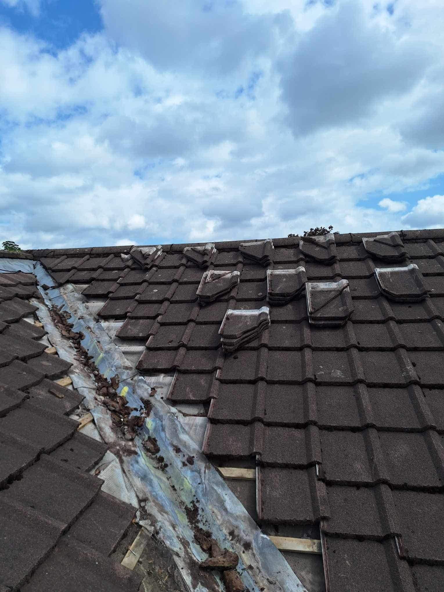 Leak damage in Derry/Londonderry