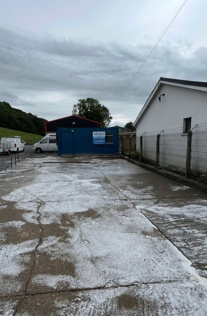 Surface treatment for concrete in Derry/Londonderry
